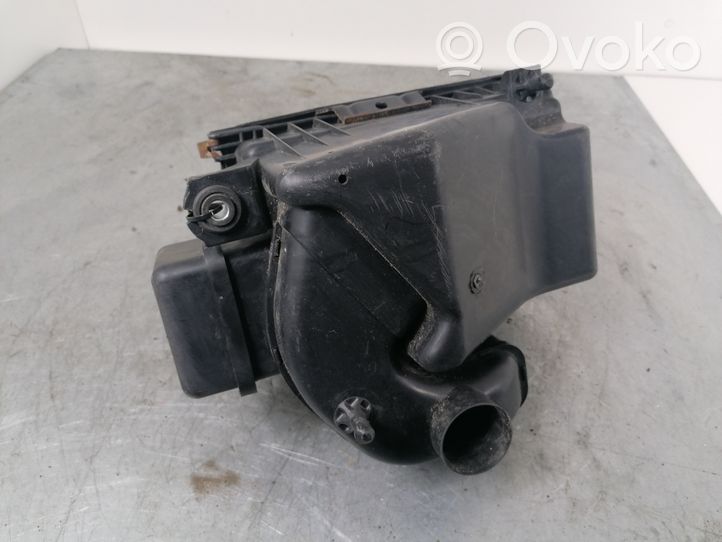 KIA Sorento Scatola del filtro dell’aria 2811028100