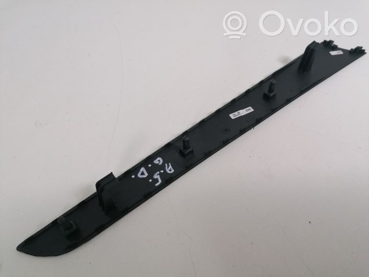 Audi A5 8T 8F Baguette moulure de porte arrière 8K0867420