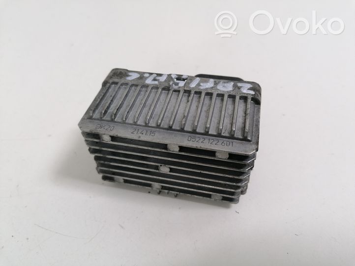 Opel Zafira C Glow plug pre-heat relay 0522122601