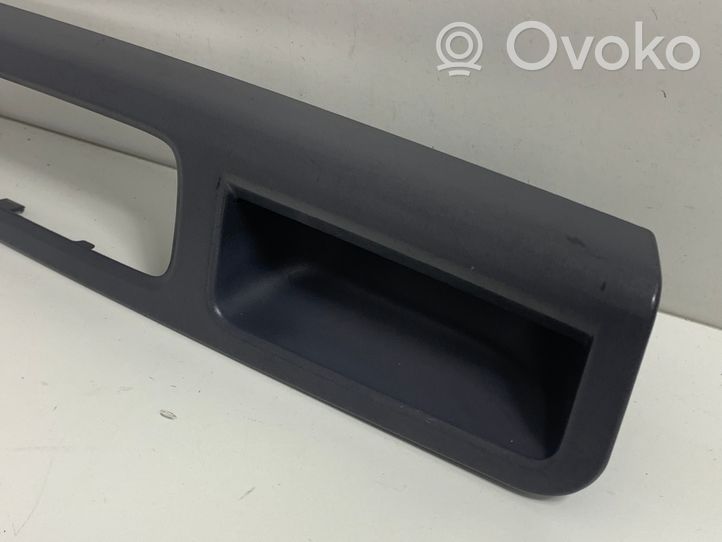 Volvo C30 Rivestimento della maniglia interna per portiera anteriore 8679473