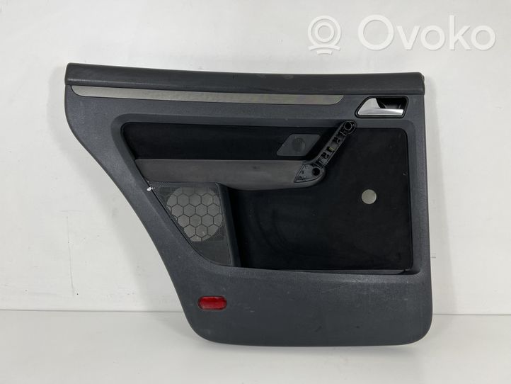 Volkswagen Touran I Garniture panneau de porte arrière 1T0867211