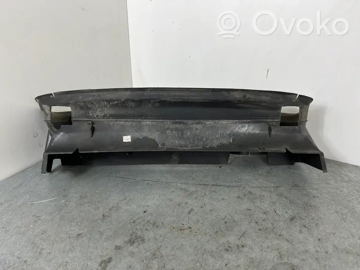 Volvo V50 Välijäähdyttimen ilmakanavan ohjain 72101046