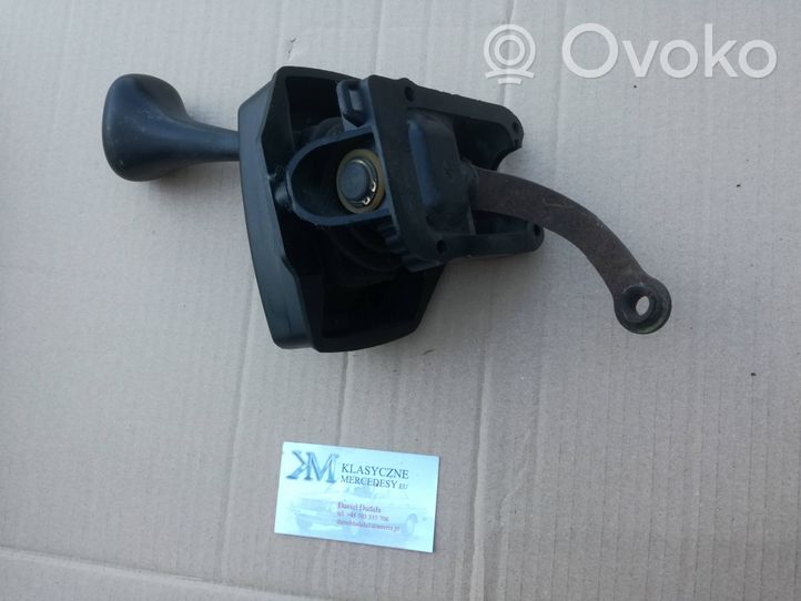 Mercedes-Benz W123 Selector/cambiador de marcha en la caja de cambios 1152673505