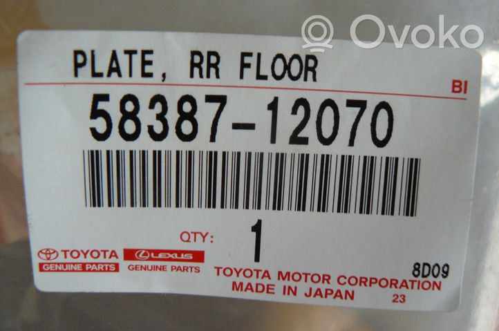 Toyota Corolla E140 E150 Poszycia / Boczki bagażnika 5838712070