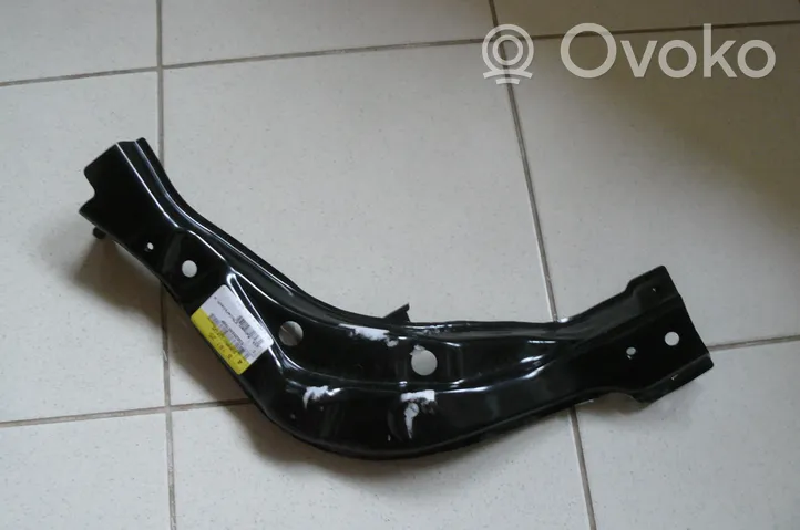 Subaru Forester SG Staffa di rinforzo montaggio del paraurti anteriore 57707SA200