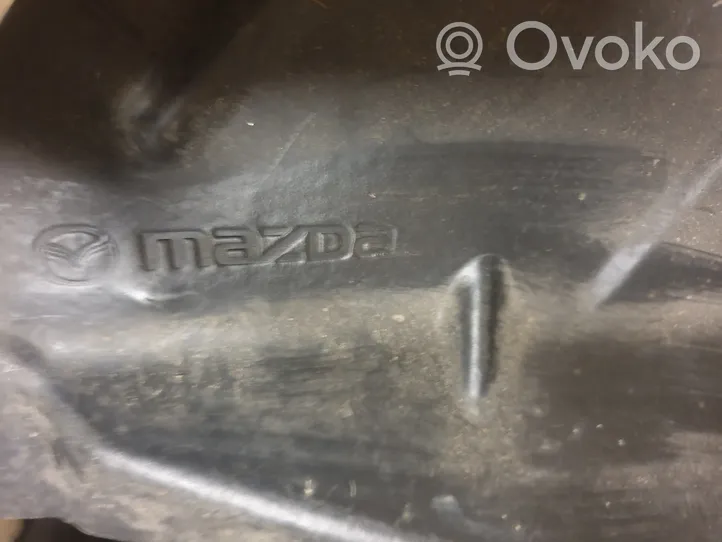 Mazda 3 III Etupyörän sisälokasuojat K7016
