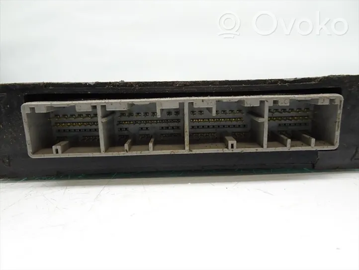 Toyota iQ Unidad de control/módulo del motor 89560-B1540
