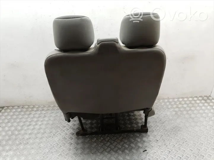 Opel Vivaro Front double seat 