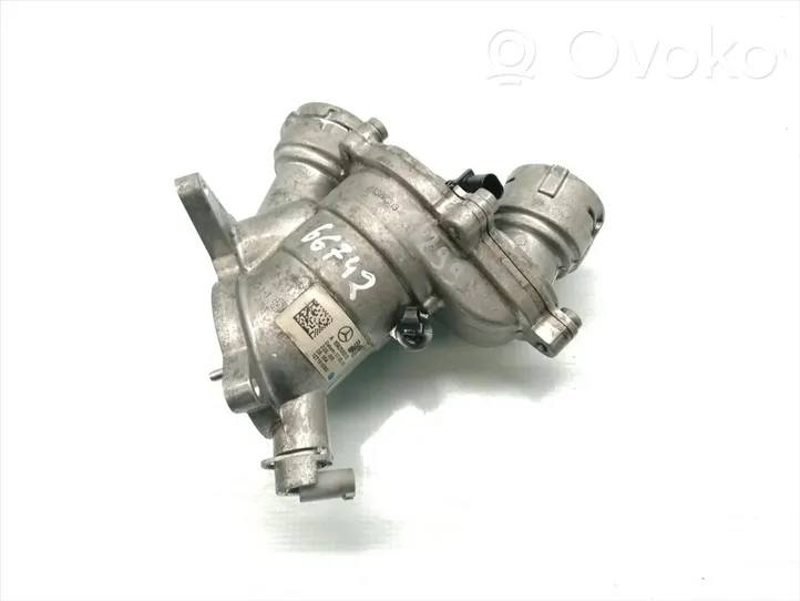 Mercedes-Benz GLE AMG (W166 - C292) Termostat / Obudowa termostatu A6562000015