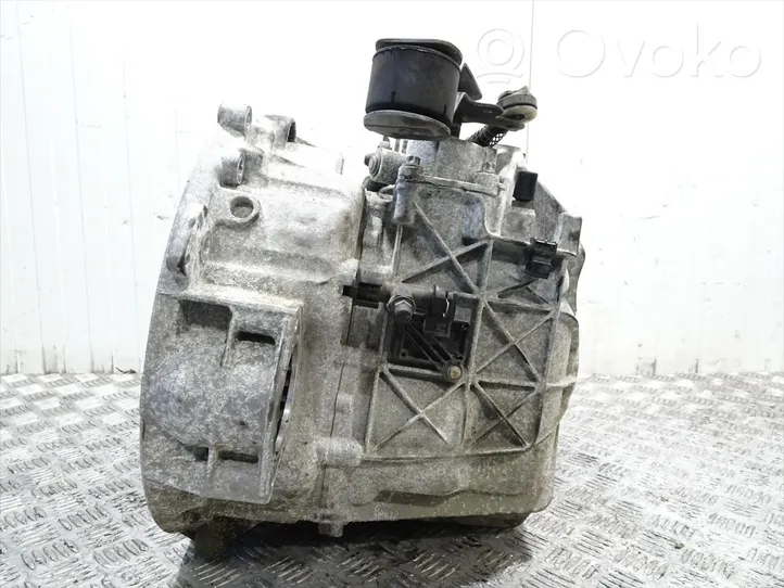 Mercedes-Benz CLA C117 X117 W117 Manual 6 speed gearbox 711.643