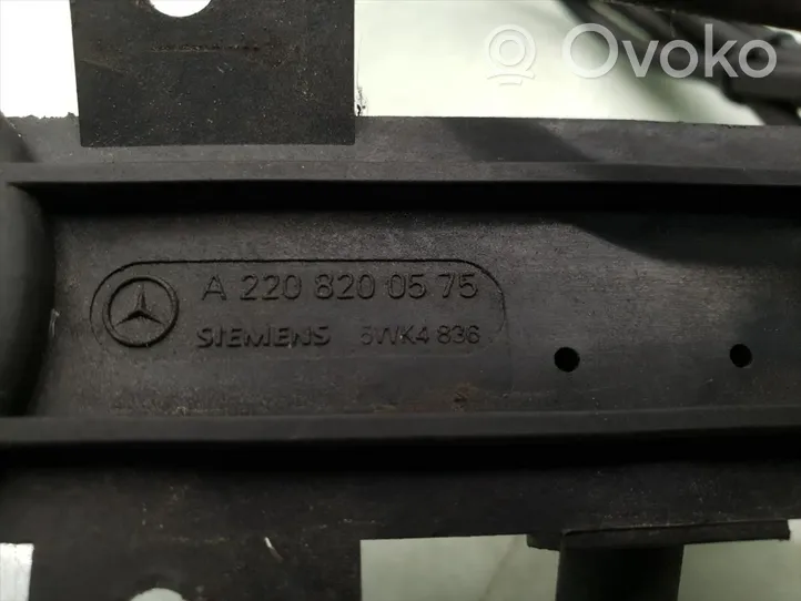 Mercedes-Benz S W220 Antena GPS A2208200575