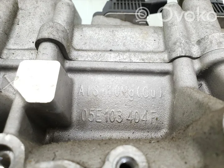 Volkswagen Golf Cross Testata motore 05E103404F