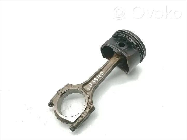 Opel Corsa E Piston with connecting rod 