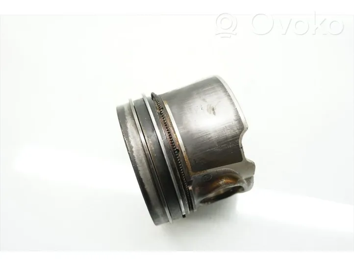 Mazda 6 Piston 