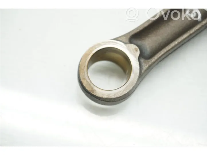 Volkswagen Caddy Connecting rod/conrod 