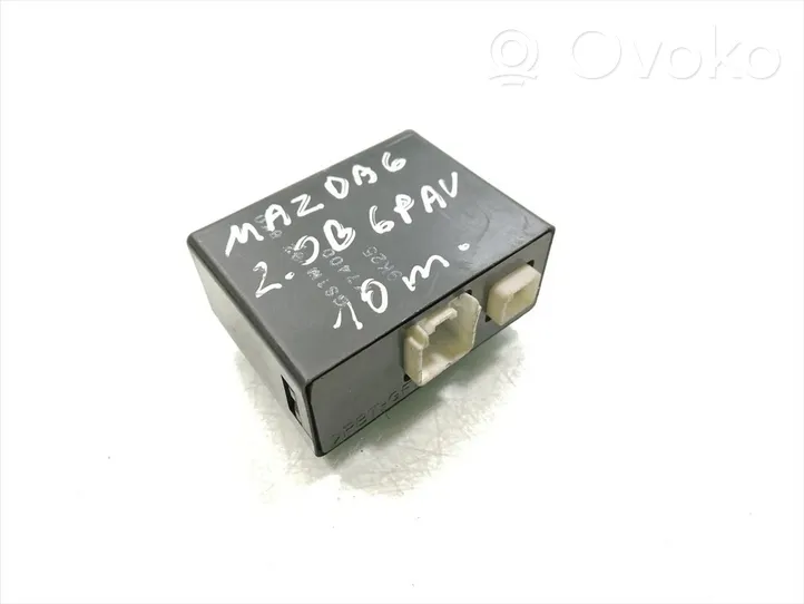 Mazda 3 I Takaluukun/tavaratilan ohjainlaite/moduuli GS1M626K0
