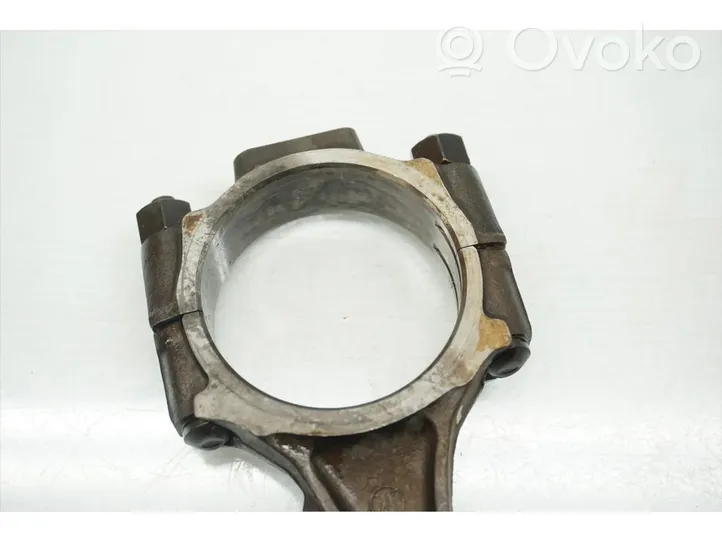 Ford Taurus Piston with connecting rod 