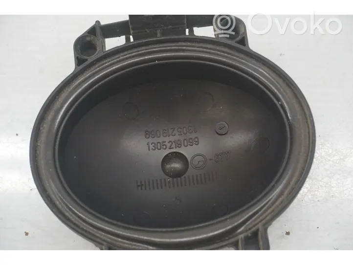 Mercedes-Benz C W203 Cache-poussière de phare avant 1305219099