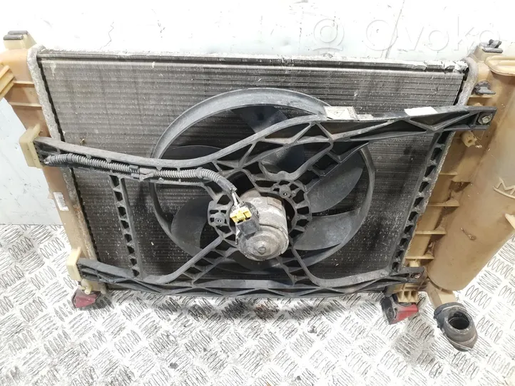 Fiat 500 Radiatore di raffreddamento 879560400