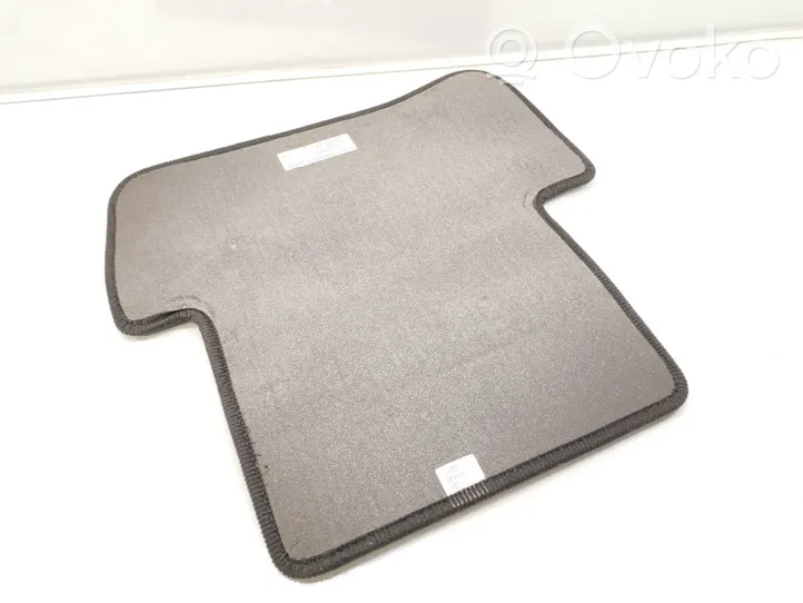 Mercedes-Benz C W203 Tapis de sol / moquette de cabine arrière A2046840803