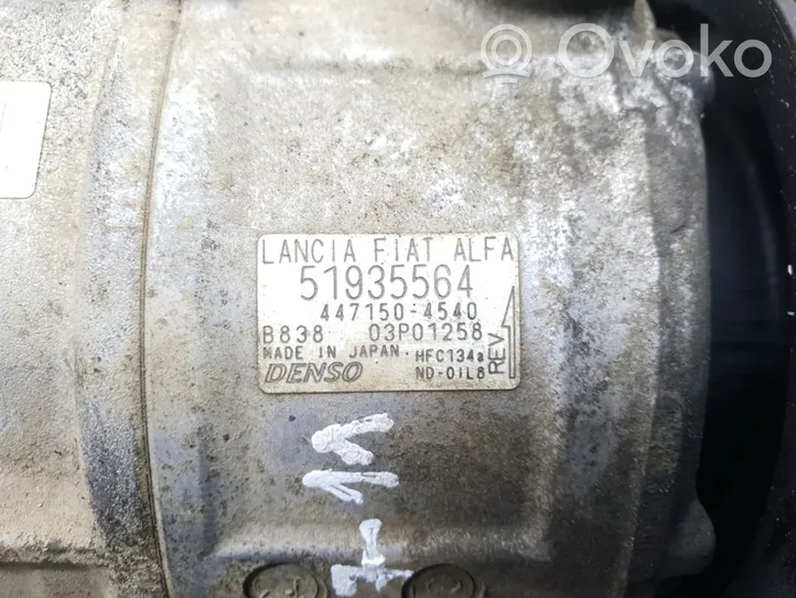 Alfa Romeo Mito Kompresor / Sprężarka klimatyzacji A/C 51935564