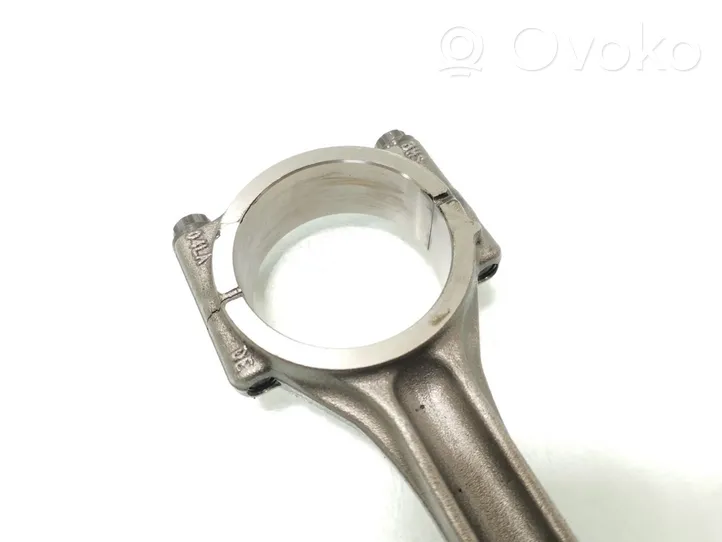 Audi A4 S4 B9 Piston with connecting rod 