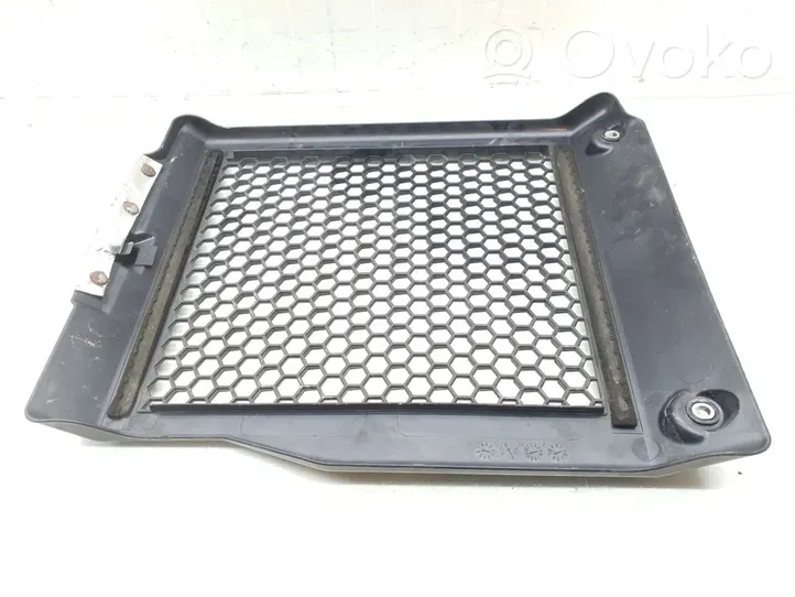 Mazda CX-7 Garniture de radiateur L33E-207B0