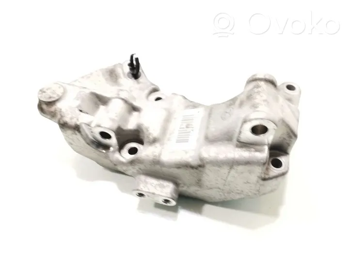 Volvo V40 Support de générateur / alternateur 31670108