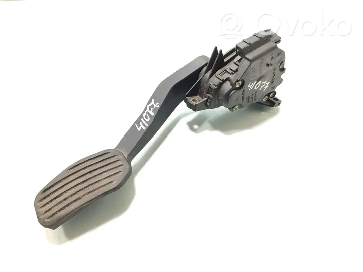 Volvo C70 Accelerator throttle pedal 9157553