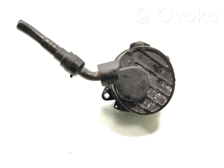 Mercedes-Benz S W220 Alipainepumppu A6122300065