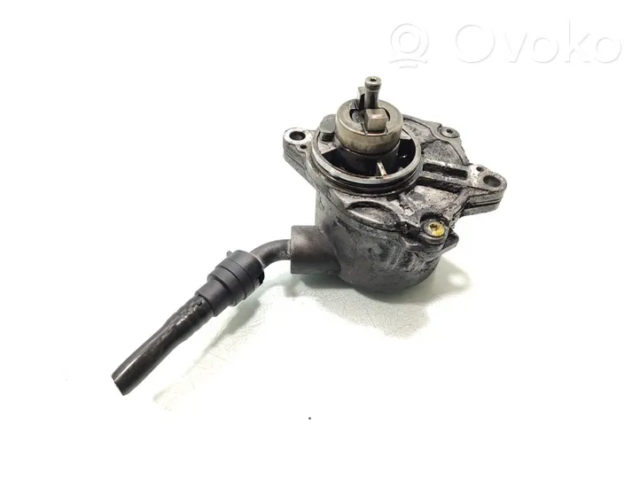 Mercedes-Benz S W220 Alipainepumppu A6122300065