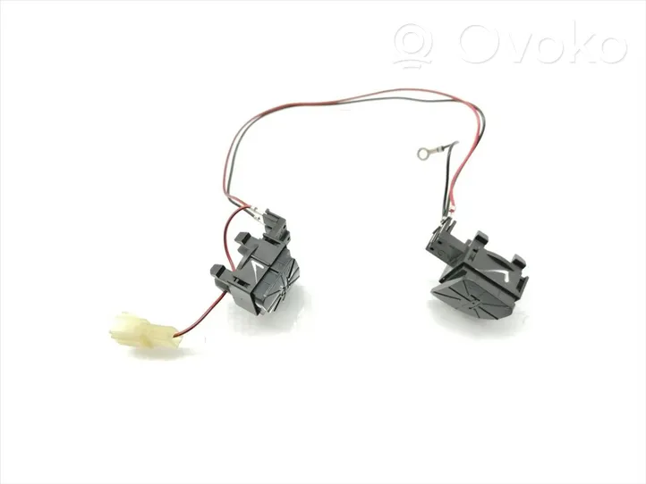 Chevrolet Lacetti Boutons / interrupteurs volant 