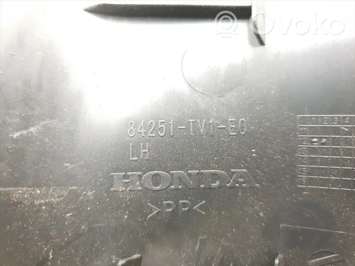 Honda Civic IX Etuoven kynnyksen suojalista 84251-TV1-E0