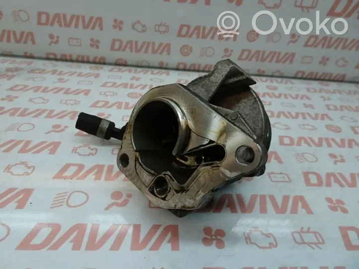 Nissan Qashqai Alipainepumppu 8200577807