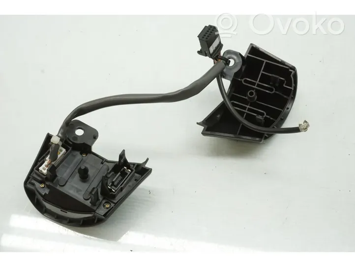 Toyota Corolla E120 E130 Boutons / interrupteurs volant 