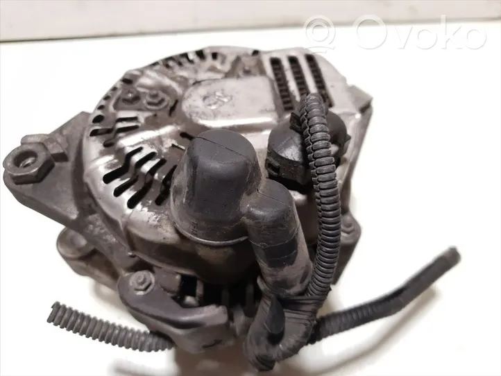 KIA Sorento Alternator 37300-4A300