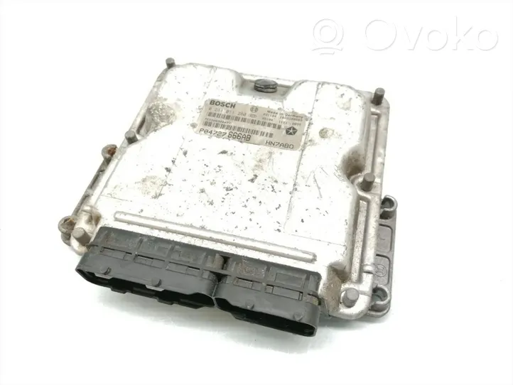 Plymouth Voyager Sterownik / Moduł ECU P04727666AB