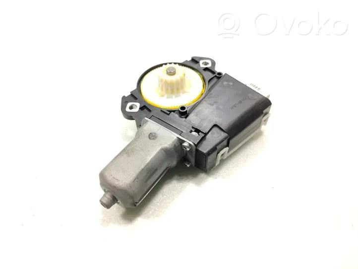 Toyota Verso Motore/attuatore 63260-64010