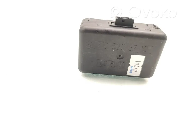 Mercedes-Benz S W220 Sensore pioggia 2108205710