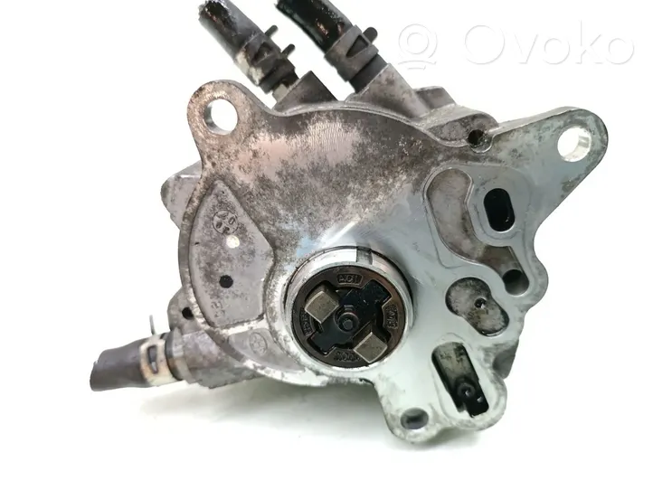 Mitsubishi Lancer X Alipainepumppu 03G145209C