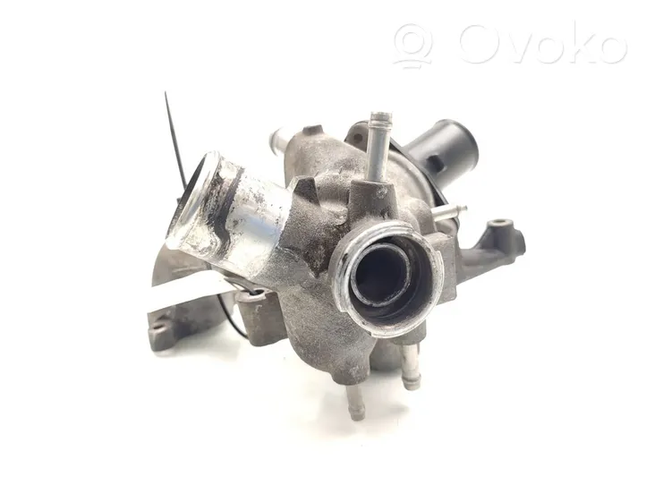 Lexus IS 220D-250-350 Termostat / Obudowa termostatu 