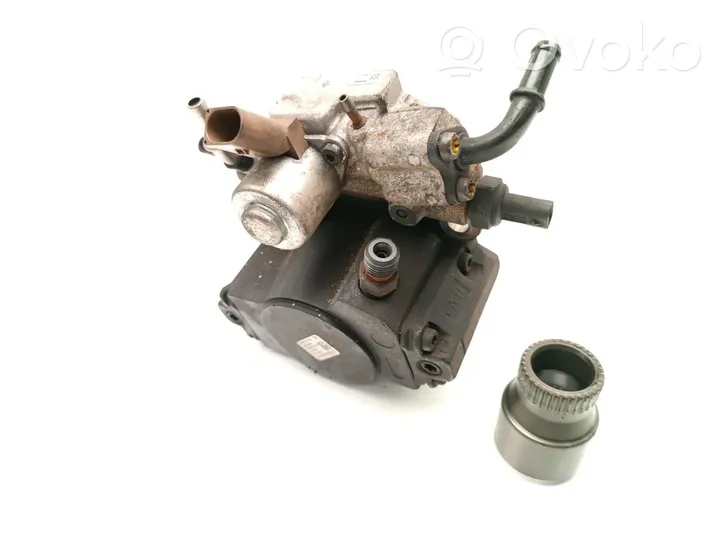 Mercedes-Benz E AMG W212 Fuel injection high pressure pump A6510702601