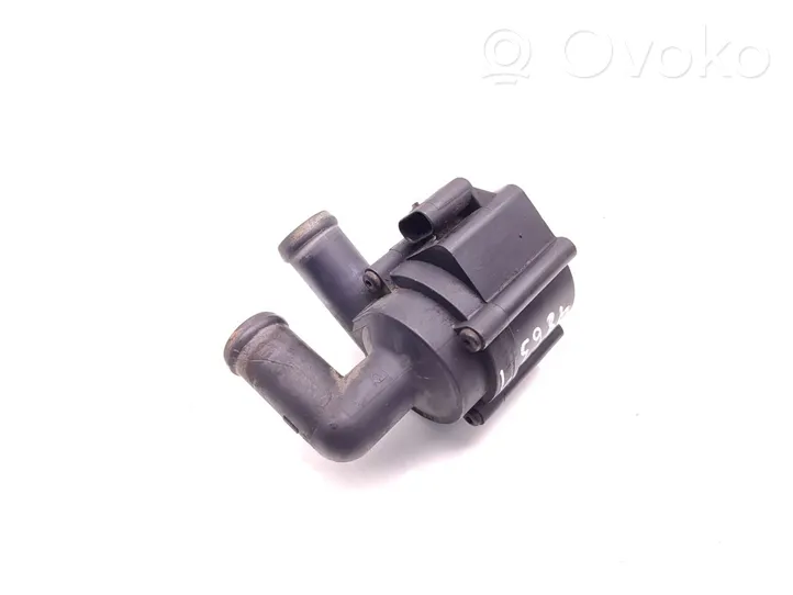 Volkswagen Touran II Pompe de circulation d'eau, chauffage auxiliaire Webasto 5N0965561D