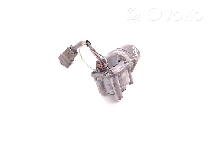 Opel Vivaro Wiper motor 