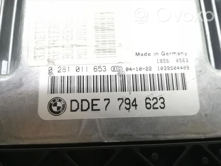 BMW 3 E90 E91 Moottorin ohjainlaite/moduuli 7794623