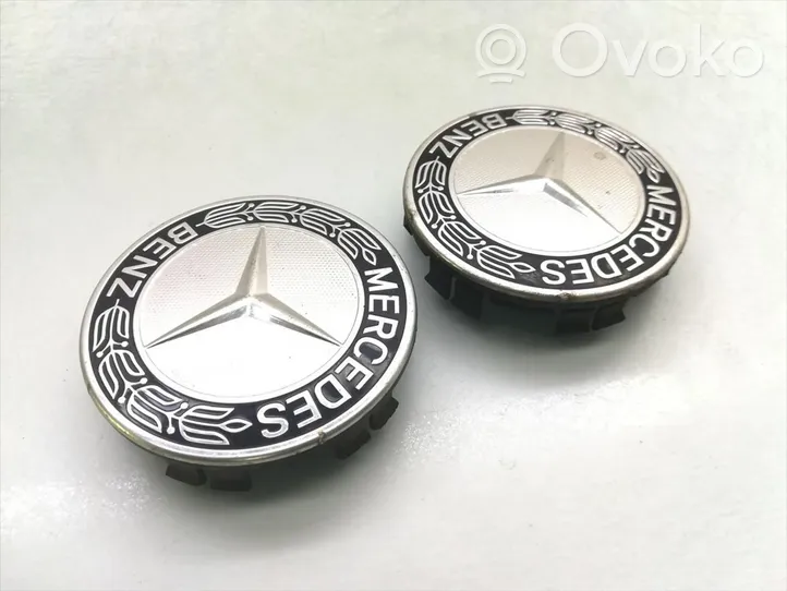 Mercedes-Benz C AMG W203 Original wheel cap A1714000125