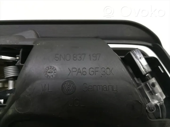 Volkswagen Tiguan Poignée inférieure de porte avant 5N0837197