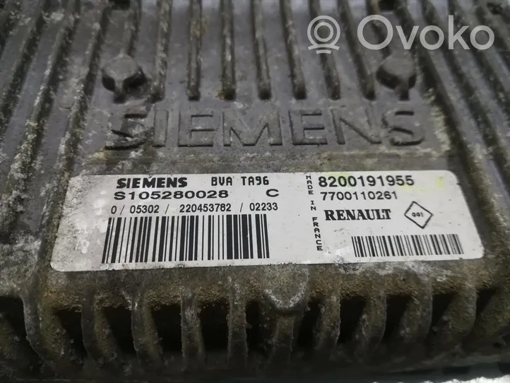 Renault Megane I Module de contrôle de boîte de vitesses ECU S105280028C