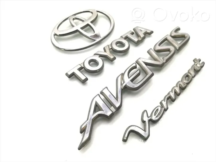 Toyota Avensis T220 Takalastausoven mallikirjaimet 56624