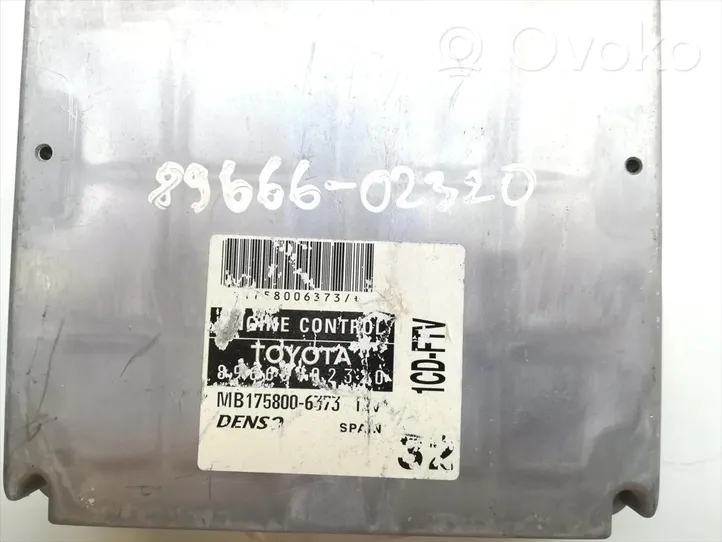 Toyota Corolla E120 E130 Calculateur moteur ECU 89666-02320